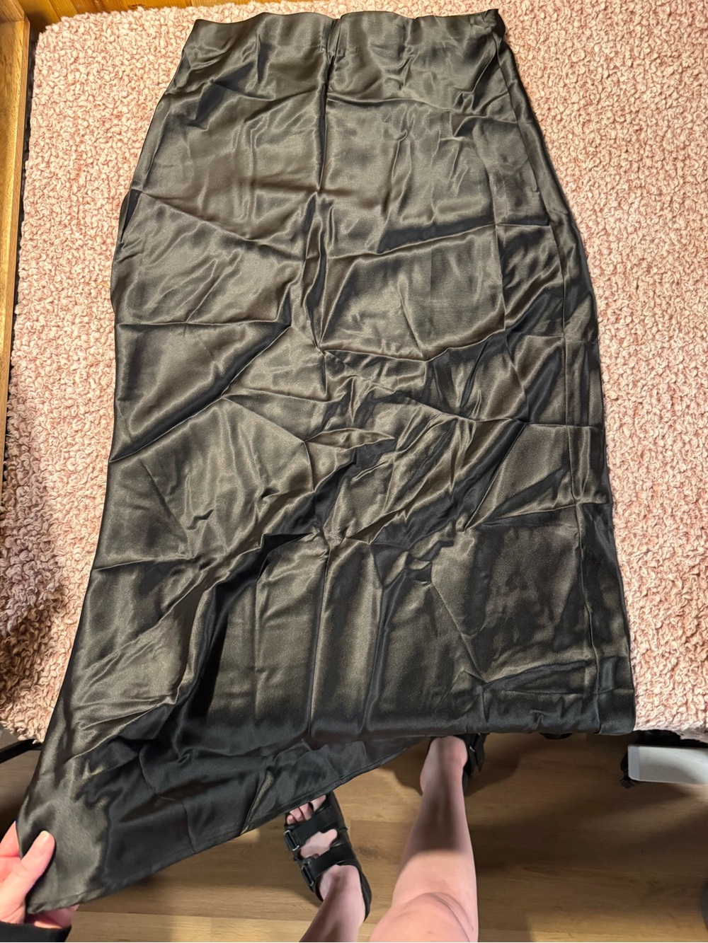 Carly Jean Los Angeles Black Maxi Skirt – Size Medium
